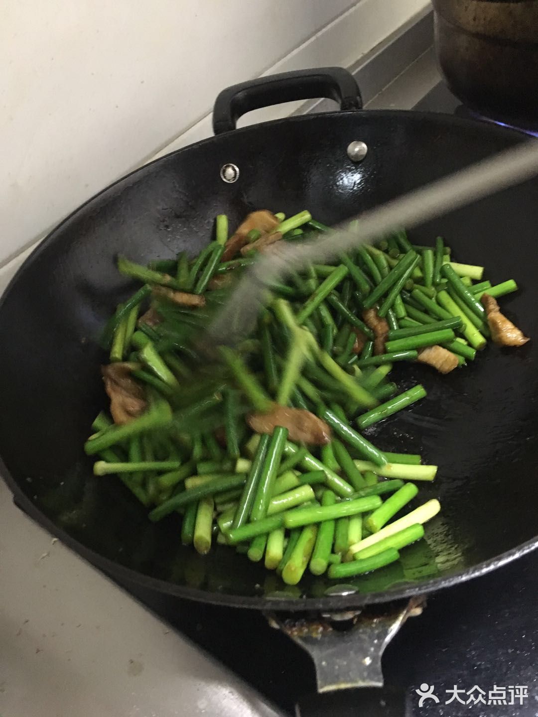 我的家常菜系列之好吃的蒜薹炒肉