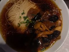 -松鹤面馆·古法焖肉面(观前店)