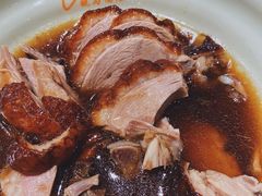 皮脆肉嫩的红皮鸭-晓马鸭店(新芜路店)