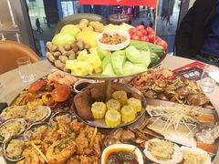 -日进一片海.生腌海鲜火锅.宵夜烧烤(三里屯总店)