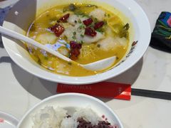 -渝是乎酸菜鱼·川渝小炒(新世界百货望京店)