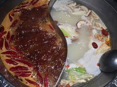 -大龙燚火锅(五一广场店)