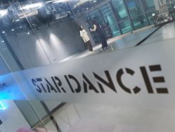 -STAR舞蹈工作室