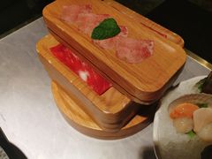 -一绪に寿喜烧自助(世茂广场店)