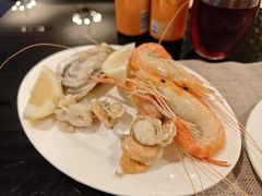 -圣丰索菲特·2 On 988 Café 自助餐厅