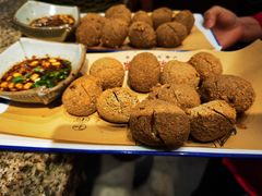 -野山舂·贵州现舂酸汤火锅(鸿通城店)