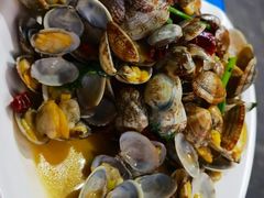 -老东镇啤酒屋海鲜加工·蒸汽海鲜·海鲜烧烤(台东店)