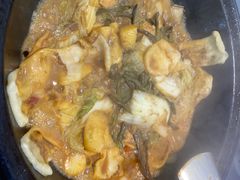 -屯老二农家铁锅炖·行业领军者(梅江店)