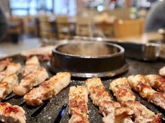 -江南猪肉商会无限续吃(弘大店)