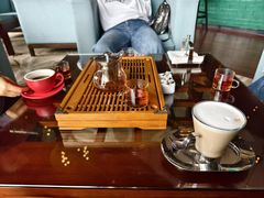 -梁鸿湿地丽笙度假酒店大堂吧
