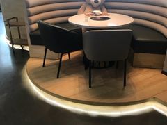 -曼谷靠山街