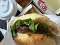-必胜客餐厅(昆百大泰业城店)