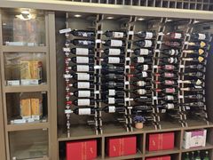 -哈尔信食品超市(世纪花园店)