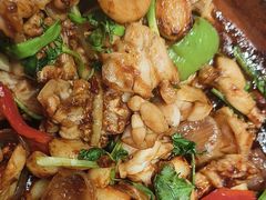 -八府香鸭·啫啫煲(华山路店)