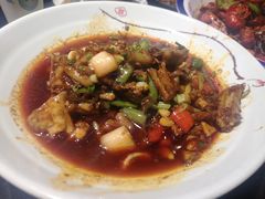 -巴四老城区炭火蛙锅(张江店)