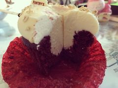 红丝绒纸杯蛋糕-派悦坊·甜品·蛋糕(日坛店)