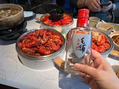 -巴厘龙虾·榜首油焖大虾(音乐学院·沿江酒馆店)