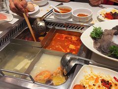 -海底捞火锅(长宁路龙之梦店)