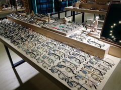 -Trend1881视光·蔡司视觉(领展广场店)