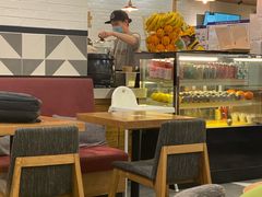 -油梨树 AVOCADO TREE(亮马桥店)