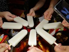 -谭鸭血老火锅(万象九宜城店)