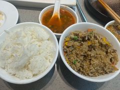 -海底捞火锅(凯德广场店)