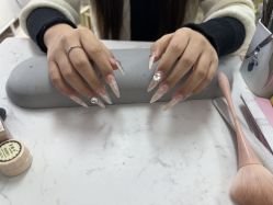 -尤米一站式美甲美睫