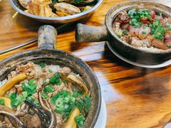 黄鳝牛肉煲仔饭-关氏饮食店