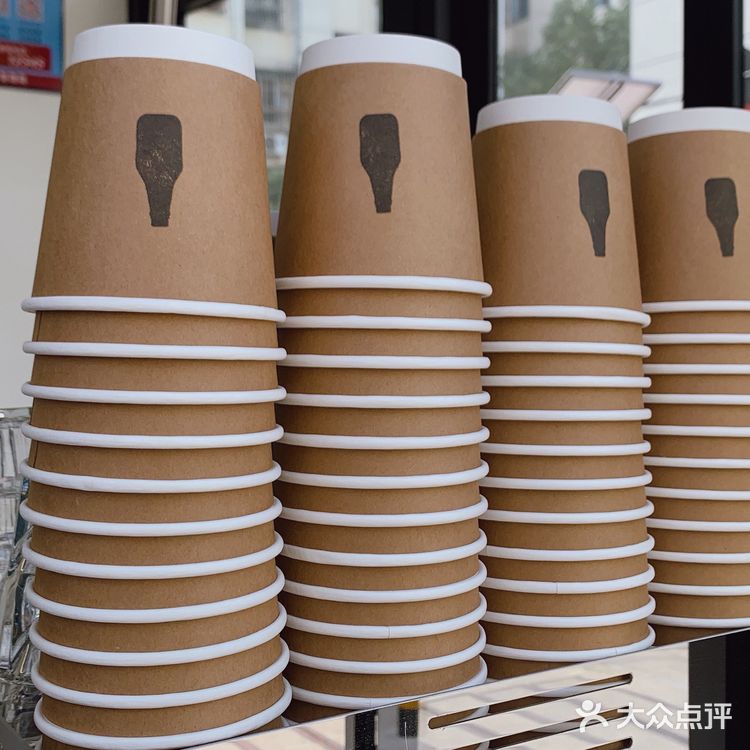 街角有惊喜｜黑瓶子咖啡来也 无特调很简单