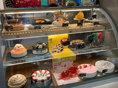 面包甜点陈列柜-DQ·蛋糕·冰淇淋(龙湖狮山天街店)