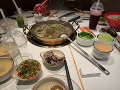 -牛人日志·鲜牛肉骨汤火锅(万科里瑧店)