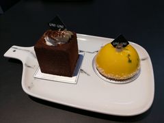 -UNI UNI(环亚凯瑟琳店)