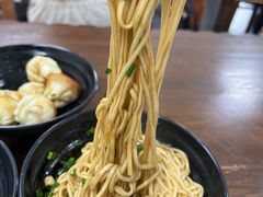 -赵宝美煎包店