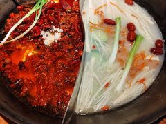 -周小明火锅(黑金冠社区店)