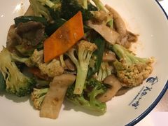 -美奈小馆·越南料理(中航城君尚购物中心店)