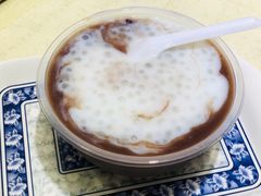 红豆西米鲜奶-百花传统甜品店(原址店)