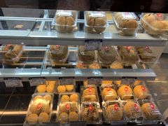 -白玉兰食品(汇联商厦店)