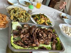 -何适山庄 ·可团建(水长城P2停车场店)