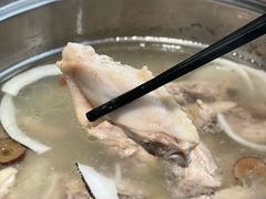 -三个椰子·现砍椰子鸡(金源CBD店)