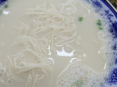 -雪琴面馆富安特色鱼汤面(城中花园店)