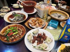 -鑫悦楼煎蟹·16年海鲜大排档