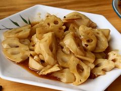 -美顺香食府鱼头老店(雪野湖店)