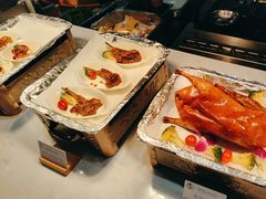 -腾阁自助餐厅(朝林广场店)