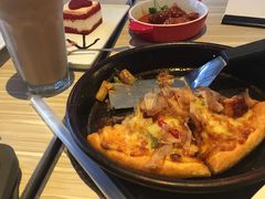 -必胜客(武汉欢乐谷店)