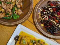 -隔壁老王·家常云南菜(花巷店)