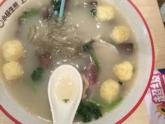 -小杨生煎(金山百联购物中心3楼店)