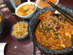 -粉家柳州螺蛳粉(杨宅路店)