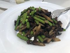 凉拌芦笋牛肝菌-文杏酒楼(一品天下店)
