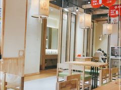 大堂-卷翻天·卷饼(越野路店)