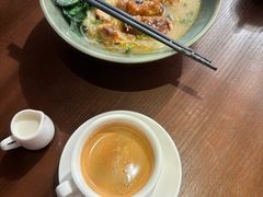 -卡普里披萨·牛扒·下午茶